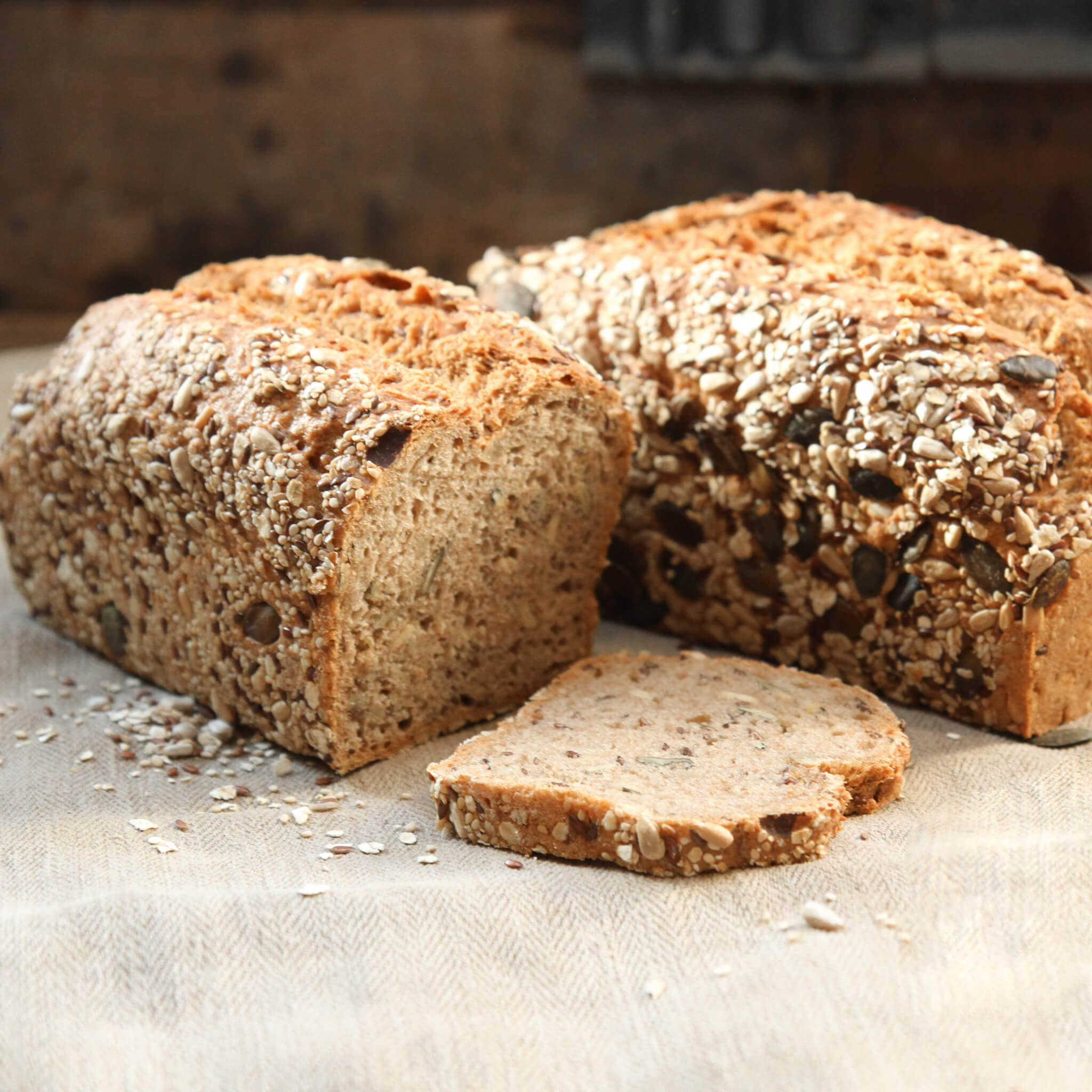 Einkornbrot mit Saaten